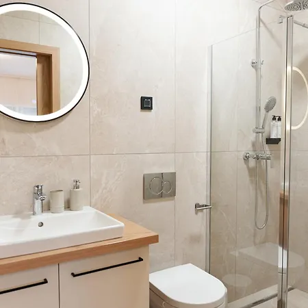 Gostilna Hrast & Affittacamere 4*