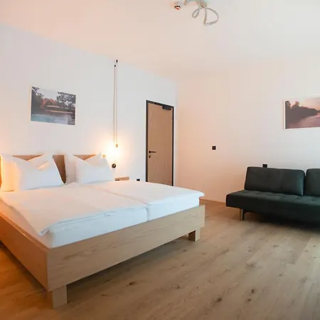 Gostilna Hrast & Affittacamere