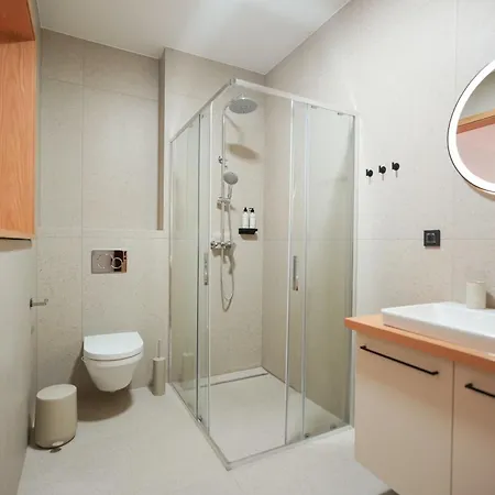 Gostilna Hrast & Affittacamere 4*