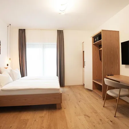 Gostilna Hrast & Affittacamere